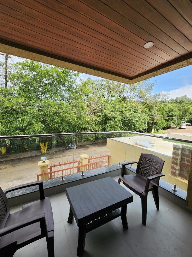 Regal Panhala Residency Hotel ภายนอก รูปภาพ