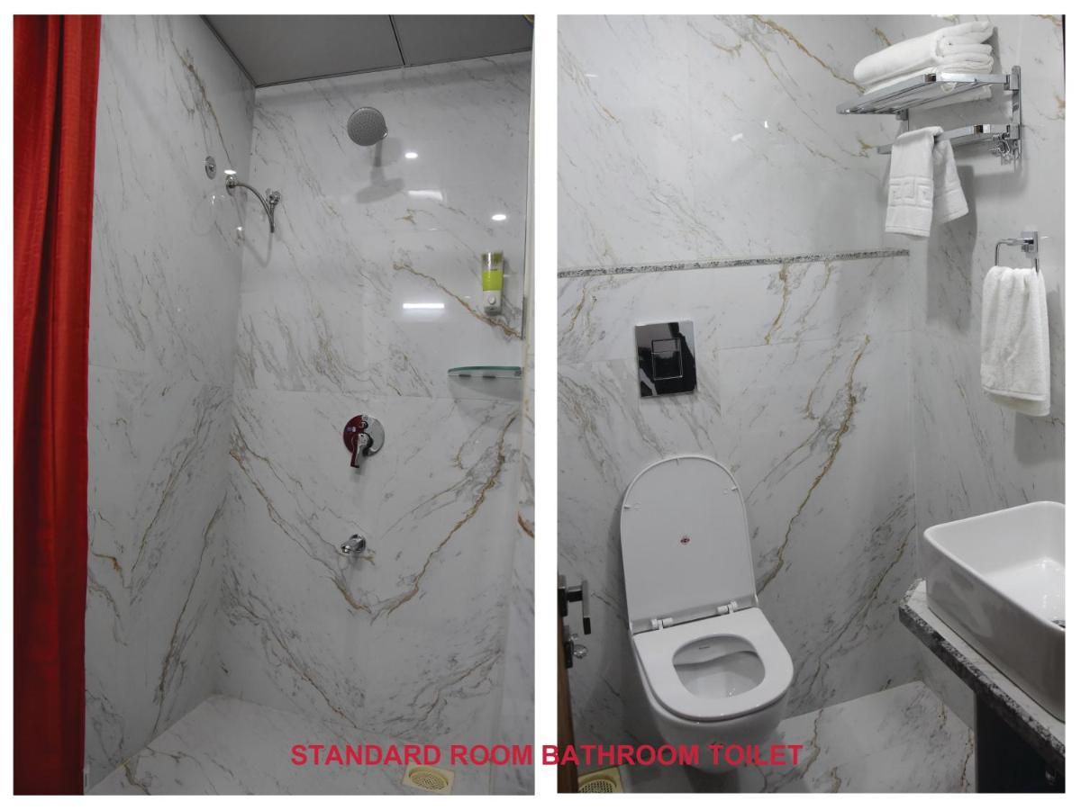 Regal Panhala Residency Hotel ภายนอก รูปภาพ